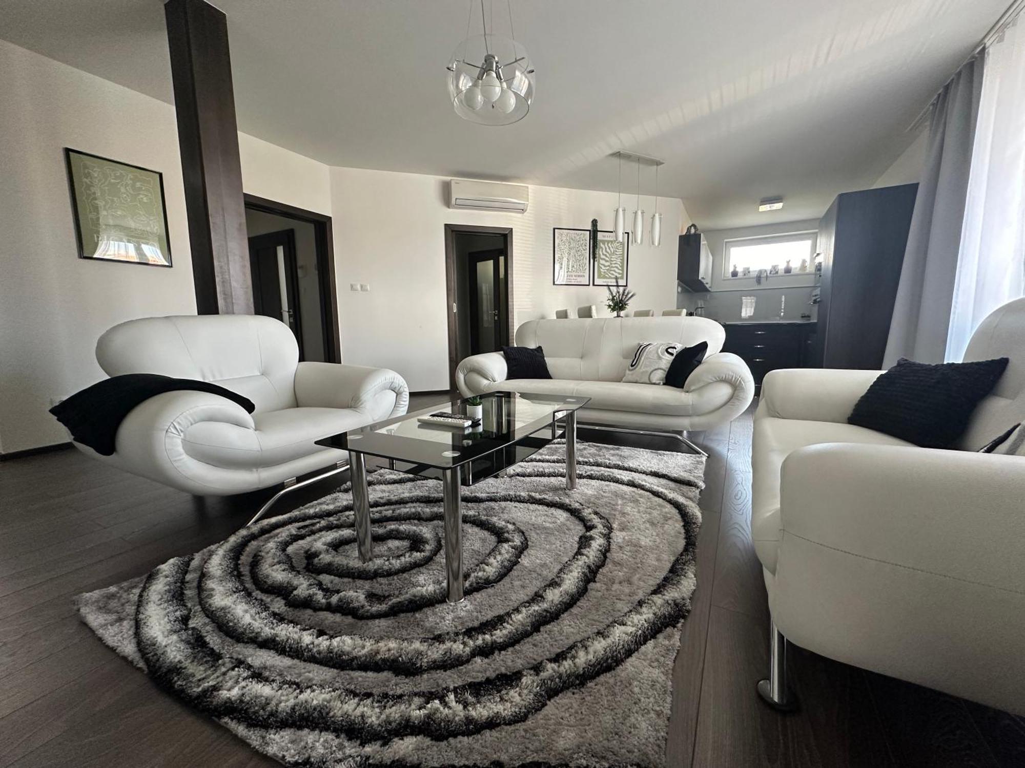 Panorama Apartments Presov Bagian luar foto
