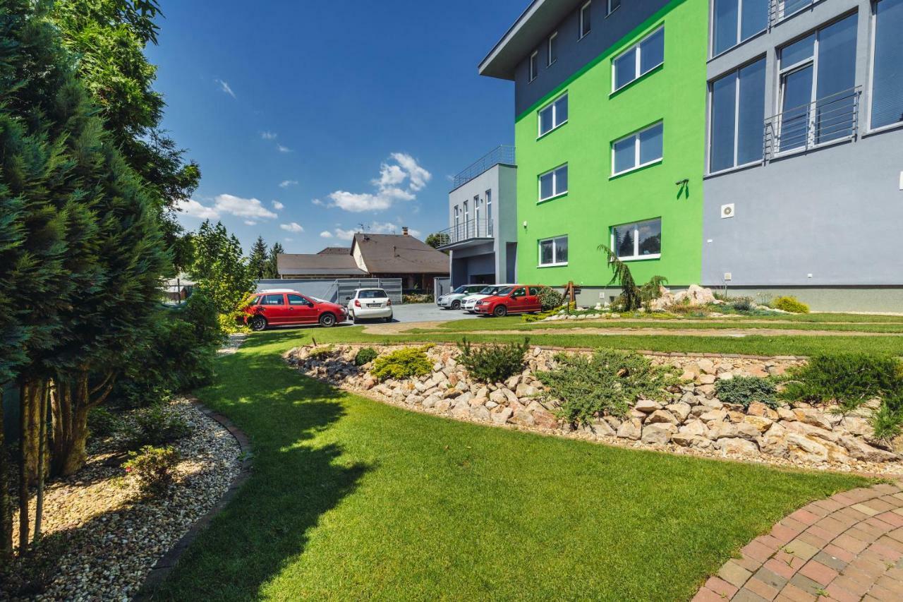 Panorama Apartments Presov Bagian luar foto